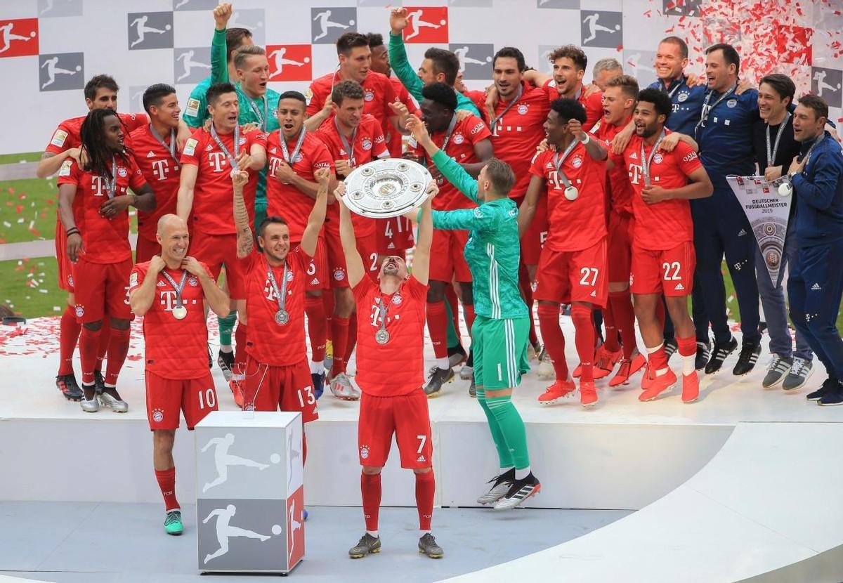 包含欧洲杯豪门争霸，胜者将赢得宝贵胜利荣誉的词条