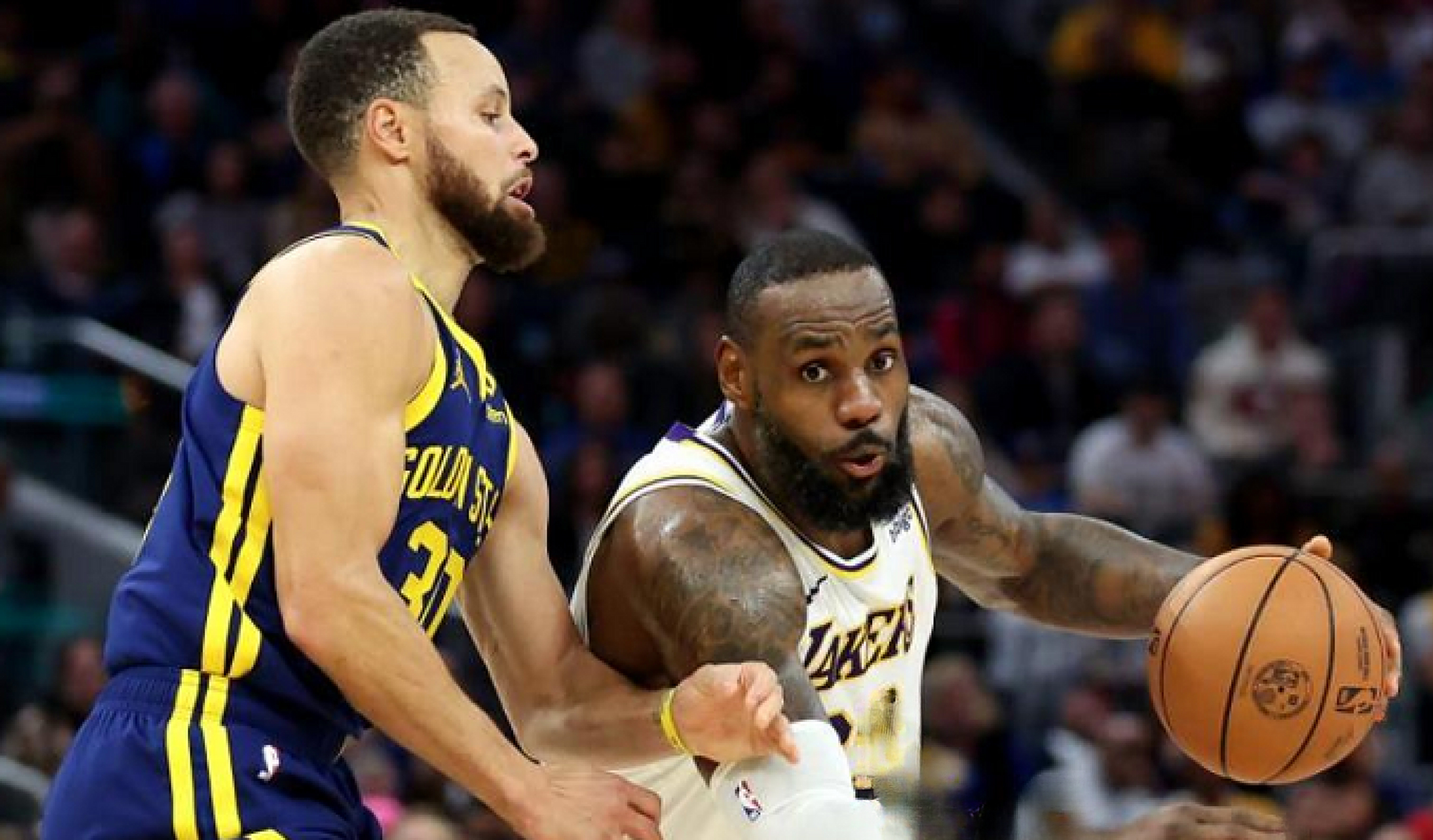 浓眉哥在澳大利亚队比赛中绝杀，精彩发挥引发热议！的简单介绍